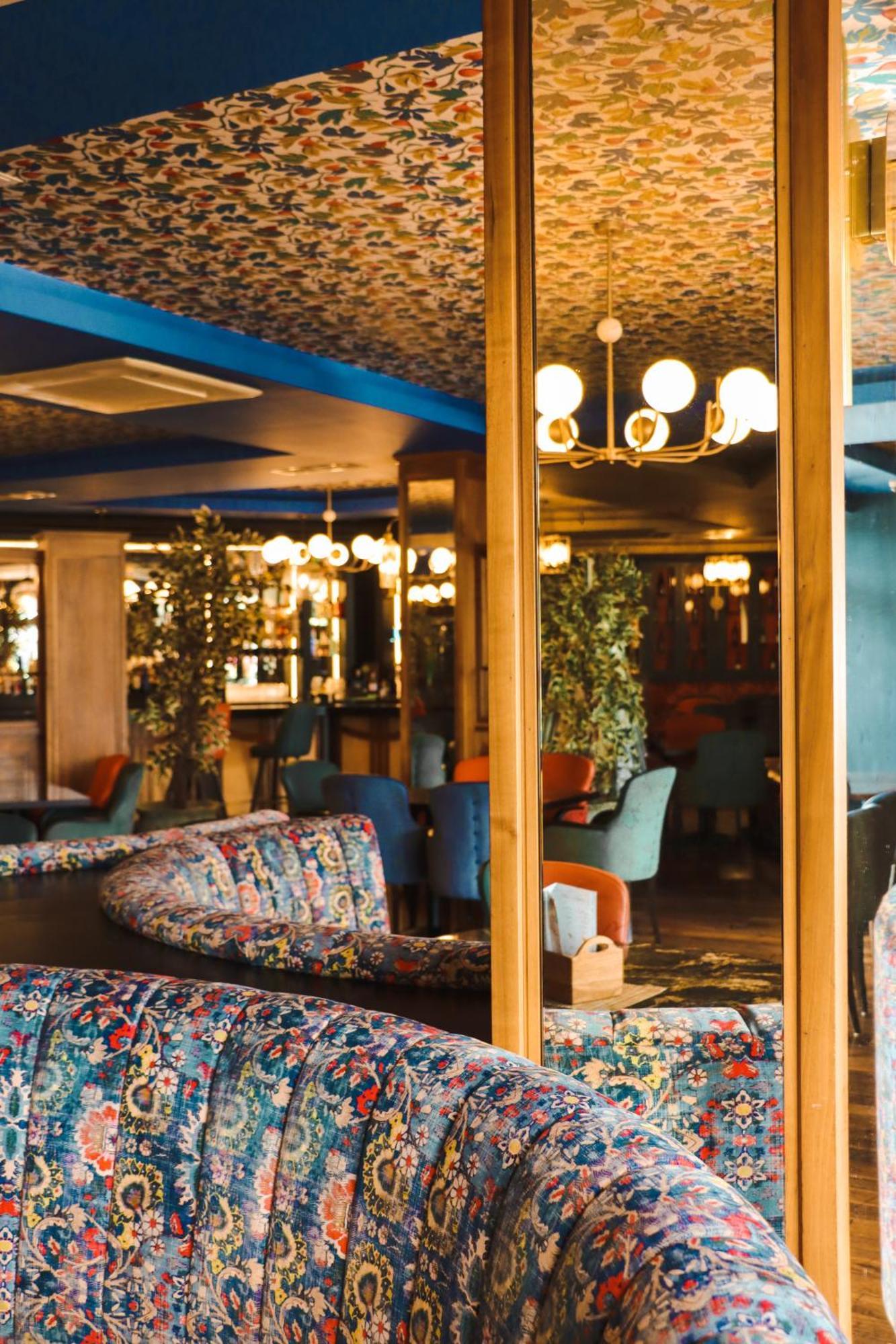 Amber Springs Hotel Gorey Exterior foto
